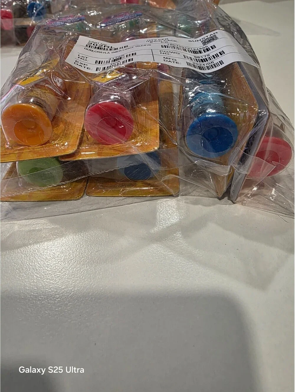 GUM Crayola Kids Timer Light Toothbrushes 6/Box Suction Cup Base
